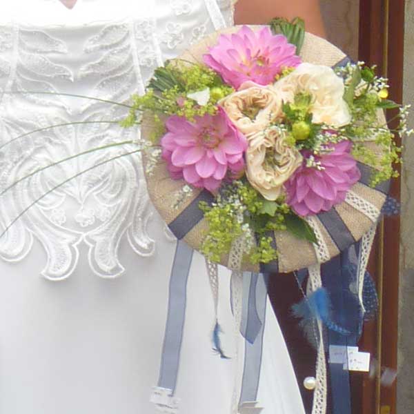 Bar à fleurs Montalieu - Bouquet de mariée rose et blanc